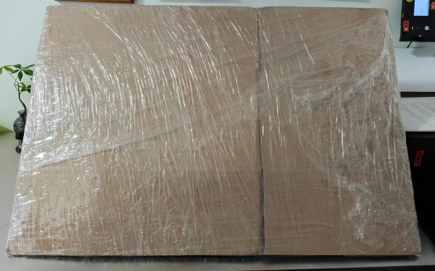 ตัวอย่างใหม่จัดส่งให้กับลูกค้าต่างประเทศเรียบร้อยแล้ว